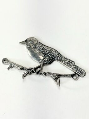 Tin Woodsman Robin Bird Pewter 
Metal Wall Mounted Key Jewelry Rack/Hooks